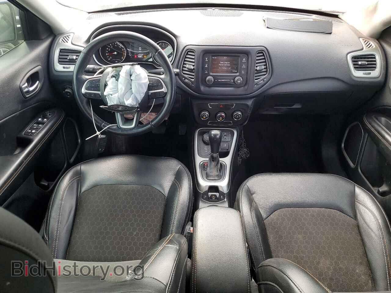 2018 JEEP COMPASS - VIN: 3C4NJDBB1JT199699 - Фото 8