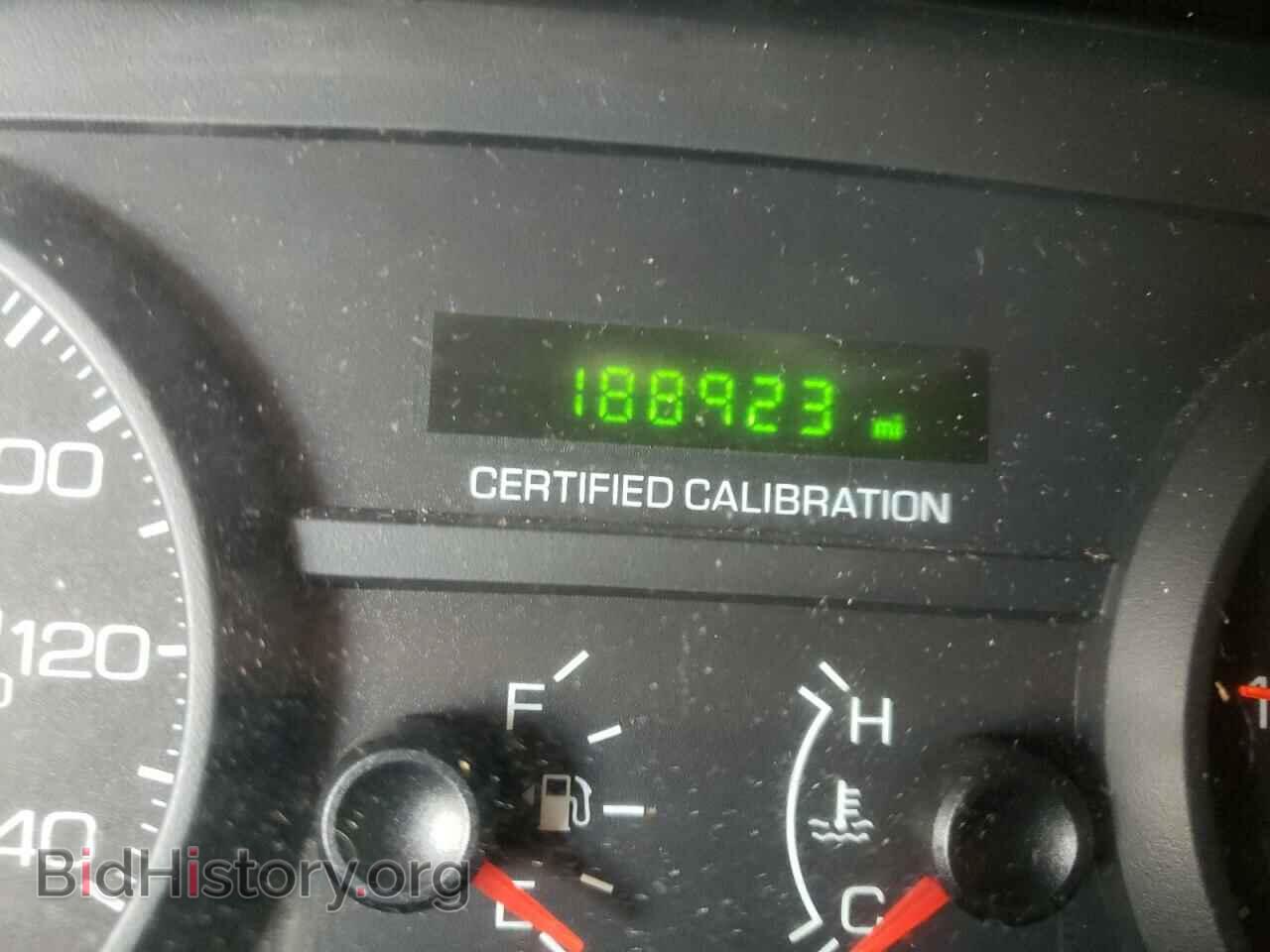 2011 FORD CROWN VIC - VIN: 2FABP7BV4BX101784 - Фото 8