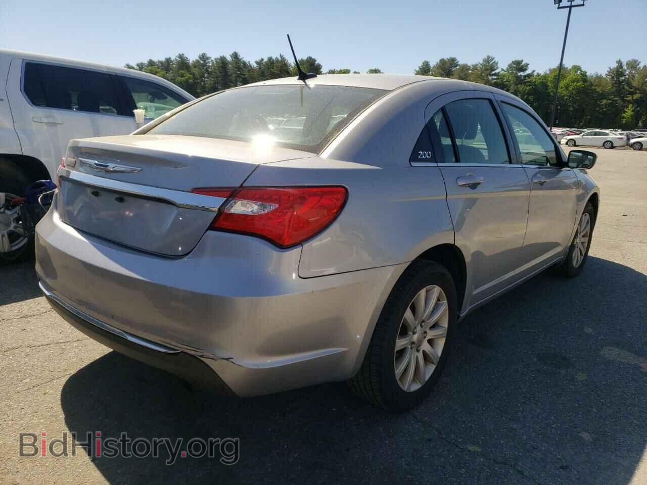 2013 CHRYSLER 200 - VIN: 1C3CCBBB8DN764075 - Фото 4