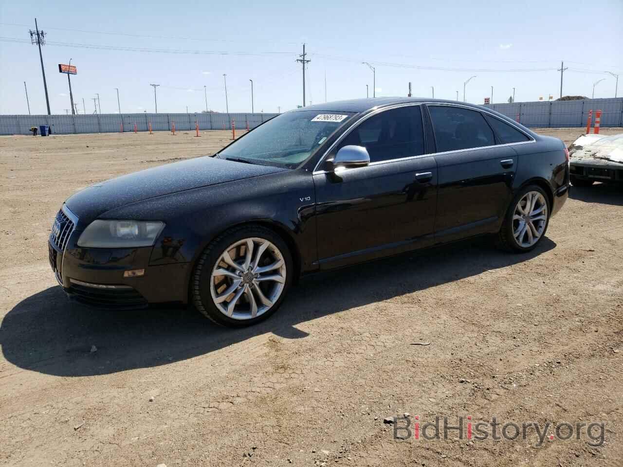 Photo WAUBNAFB7AN002824 - AUDI S6/RS6 2010