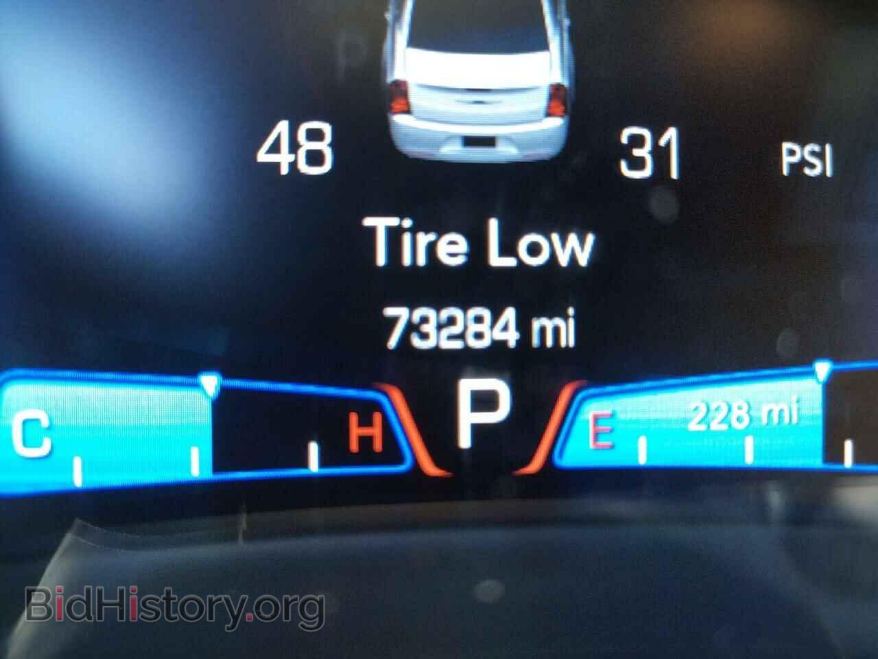 2018 CHRYSLER 300 - VIN: 2C3CCAGG5JH218367 - Фото 8