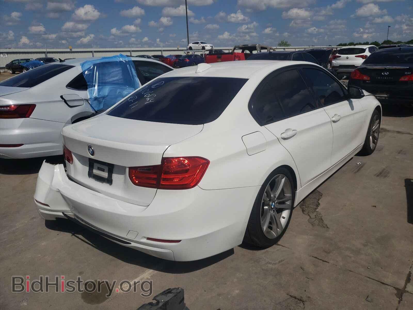 2013 BMW 3 SERIES - VIN: WBA3A5C57DF600531 - Фото 4