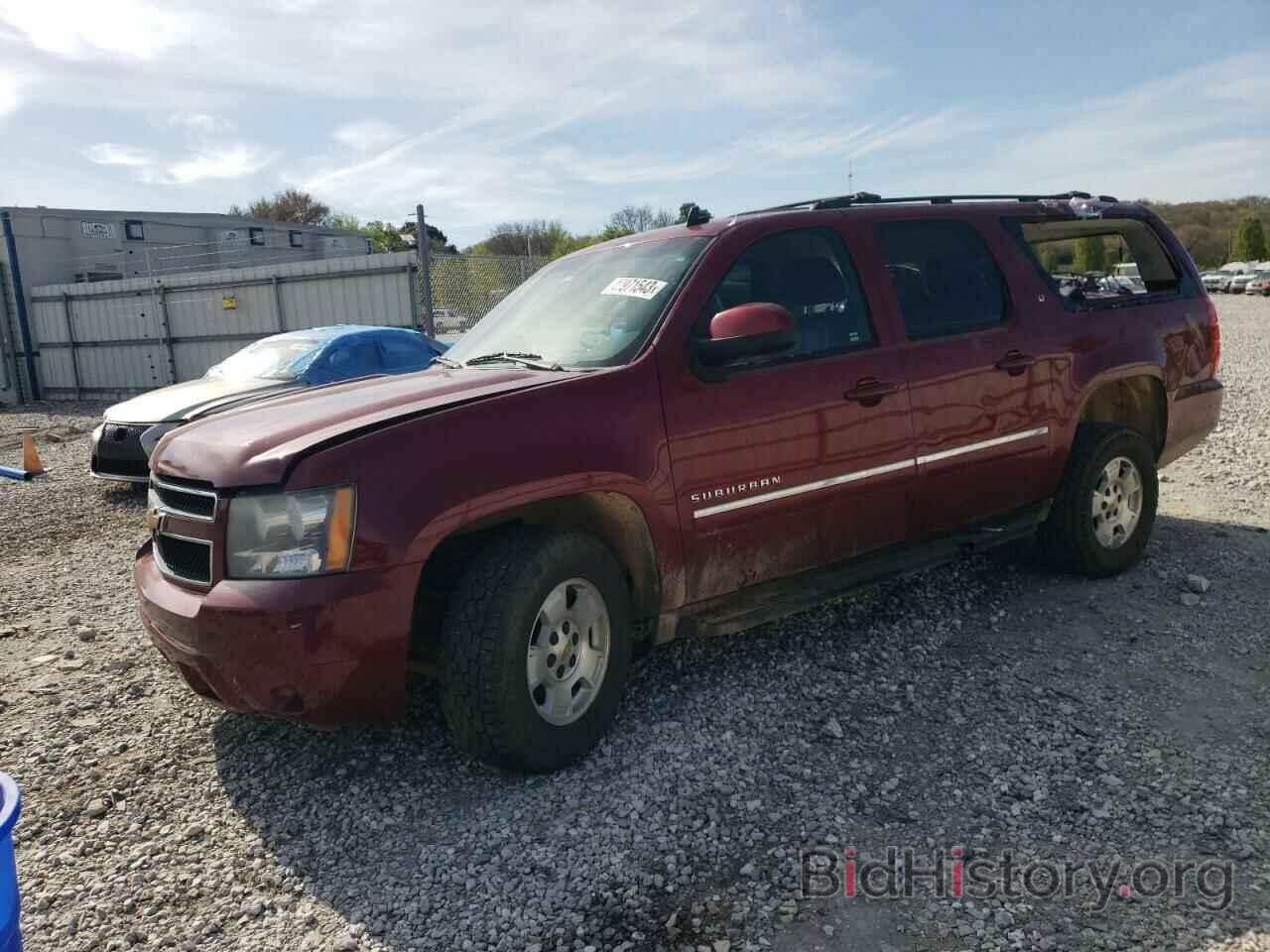 Photo 1GNSKJE39BR300797 - CHEVROLET SUBURBAN 2011