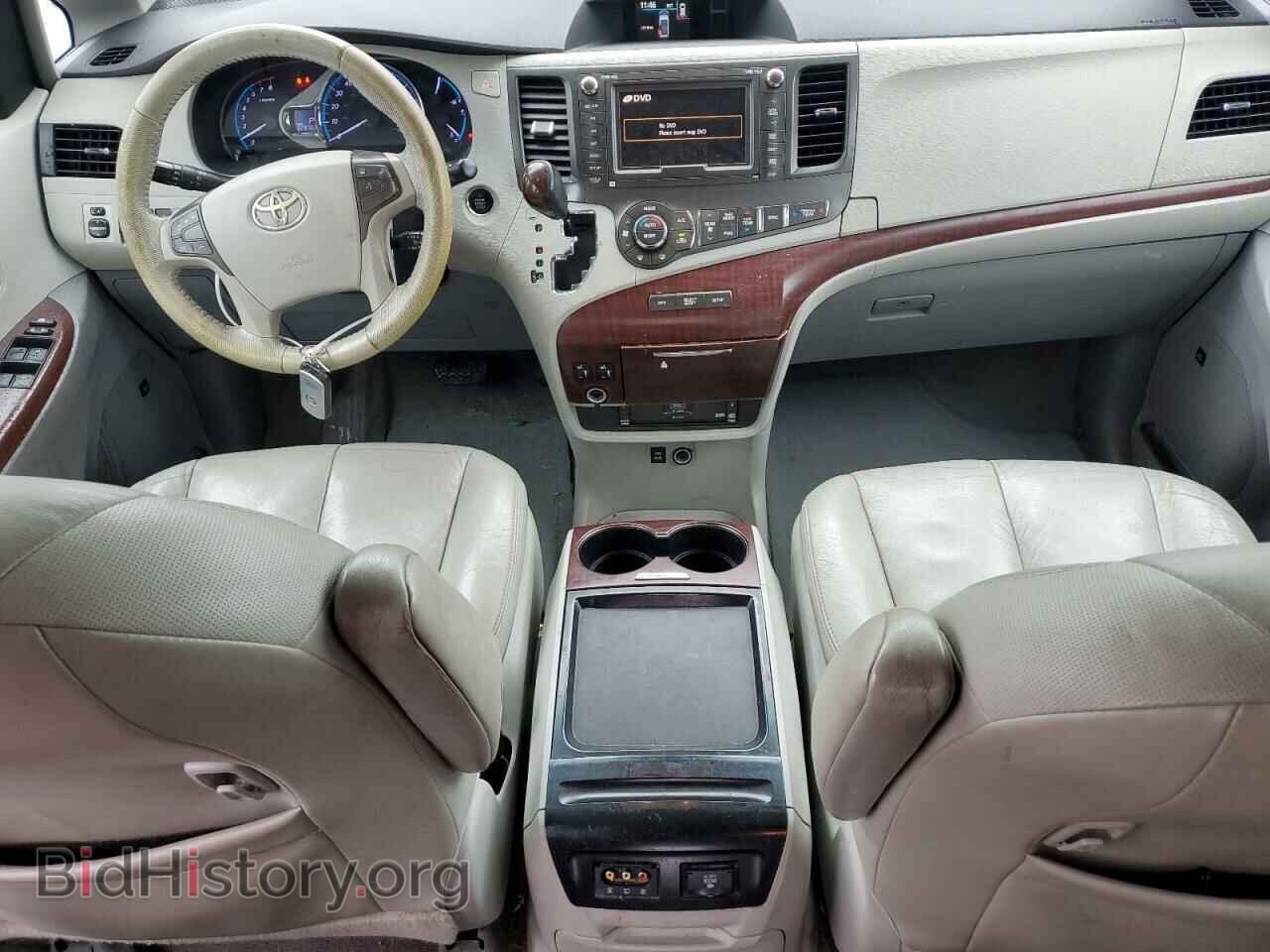 2011 TOYOTA All Models - VIN: 5TDYK3DC3BS049356 - Фото 8