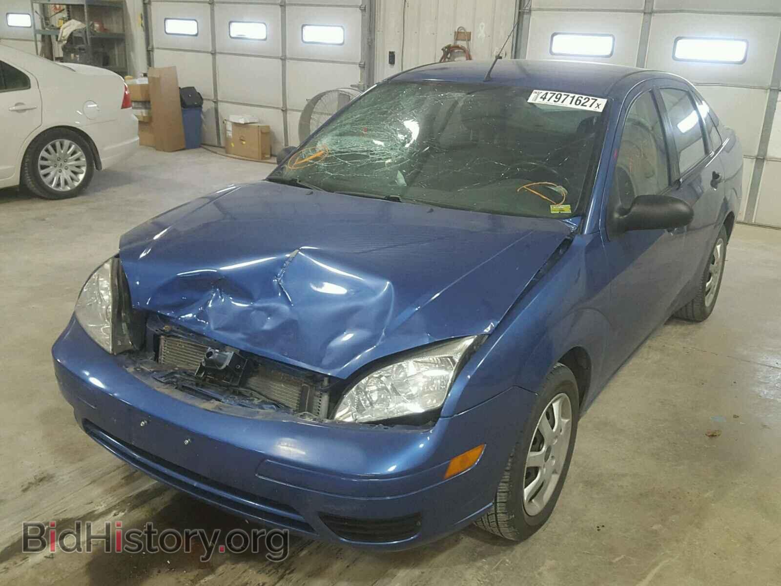 2005 FORD FOCUS - VIN: 1FAFP34N85W282430 - Фото 2