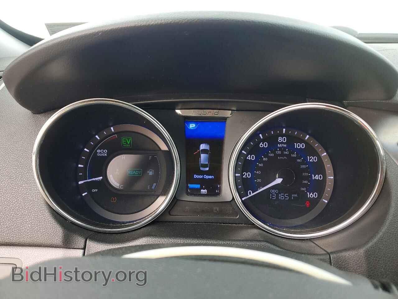 2012 HYUNDAI SONATA - VIN: KMHEC4A40CA032690 - Фото 9