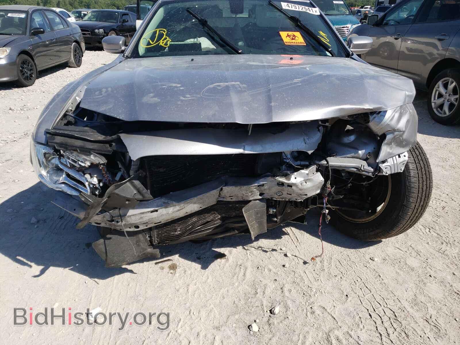 2016 CHRYSLER 300 - VIN: 2C3CCAAG7GH349138 - Фото 9
