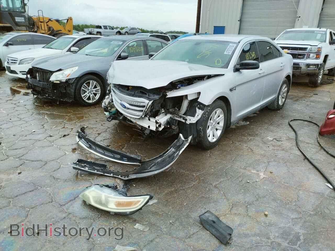 2011 FORD TAURUS - VIN: 1FAHP2DW2BG186987 - Photo 2