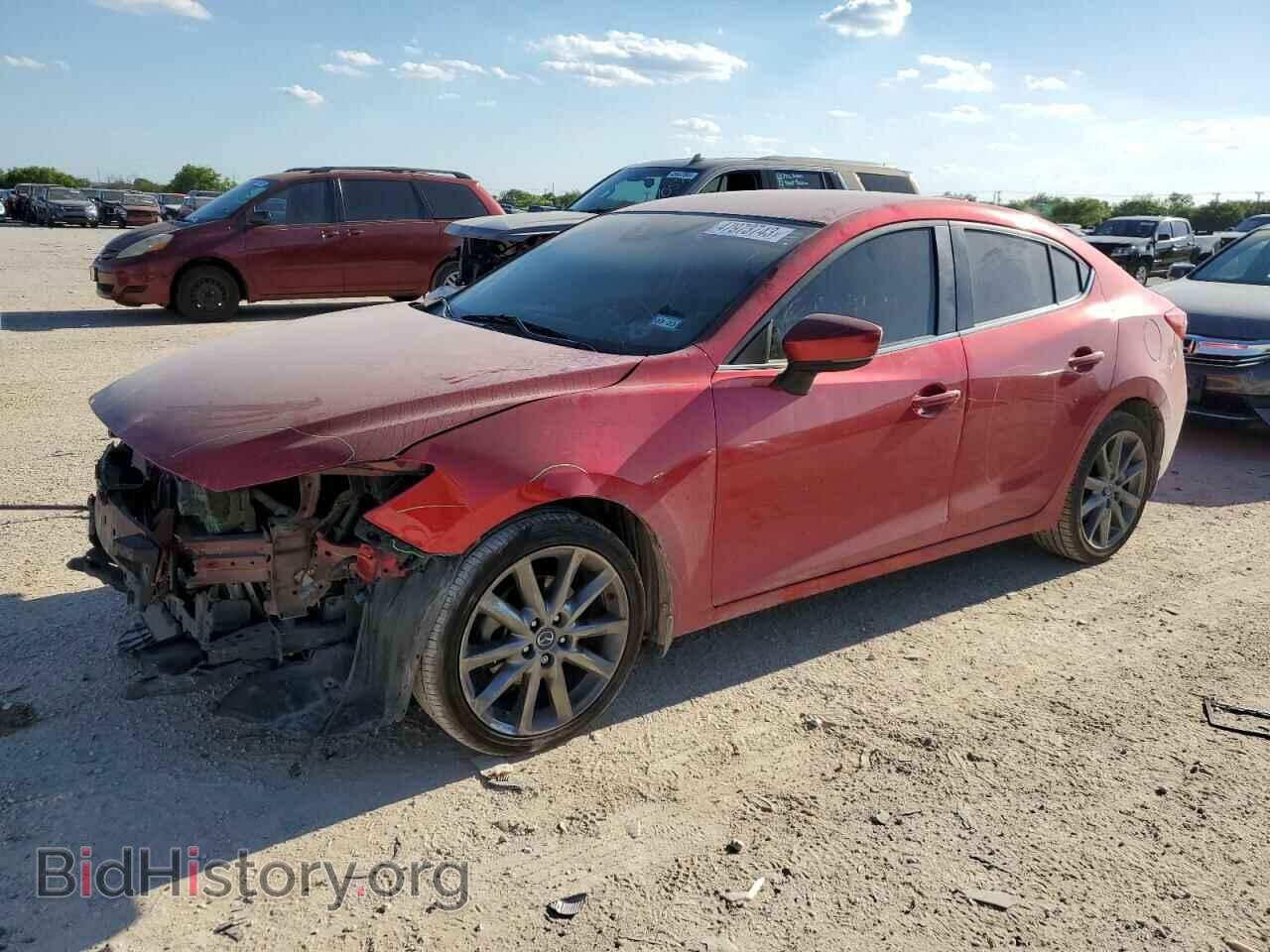 Photo 3MZBN1V31JM180300 - MAZDA 3 2018