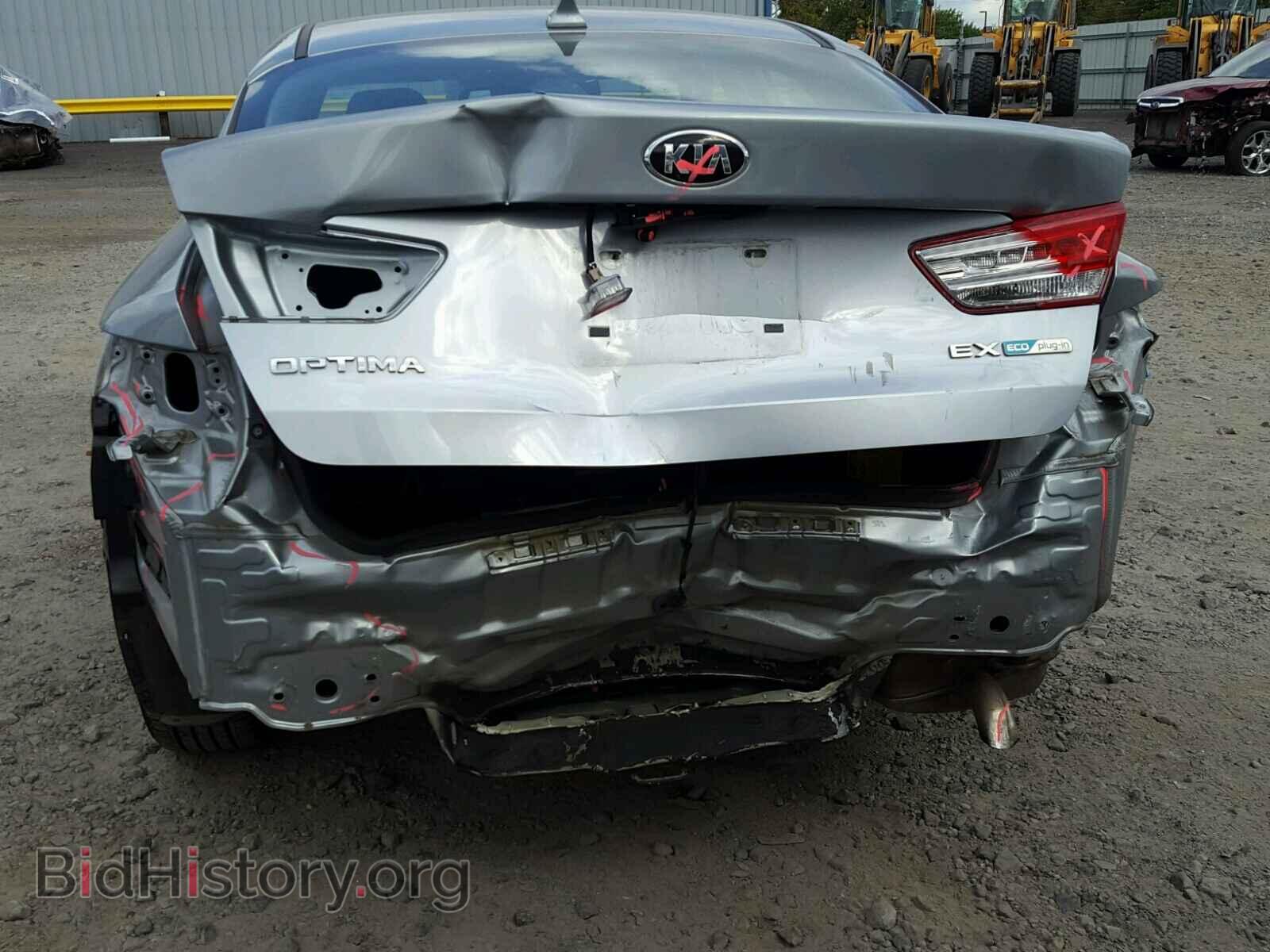 2017 KIA OPTIMA - VIN: KNAGV4LD5H5011643 - Photo 9