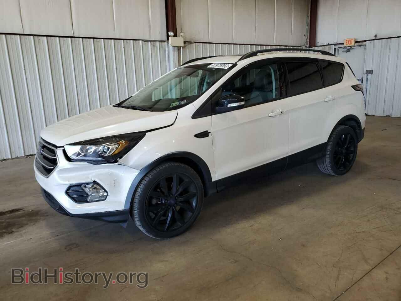 Фотография 1FMCU9J95HUA92662 - FORD ESCAPE 2017