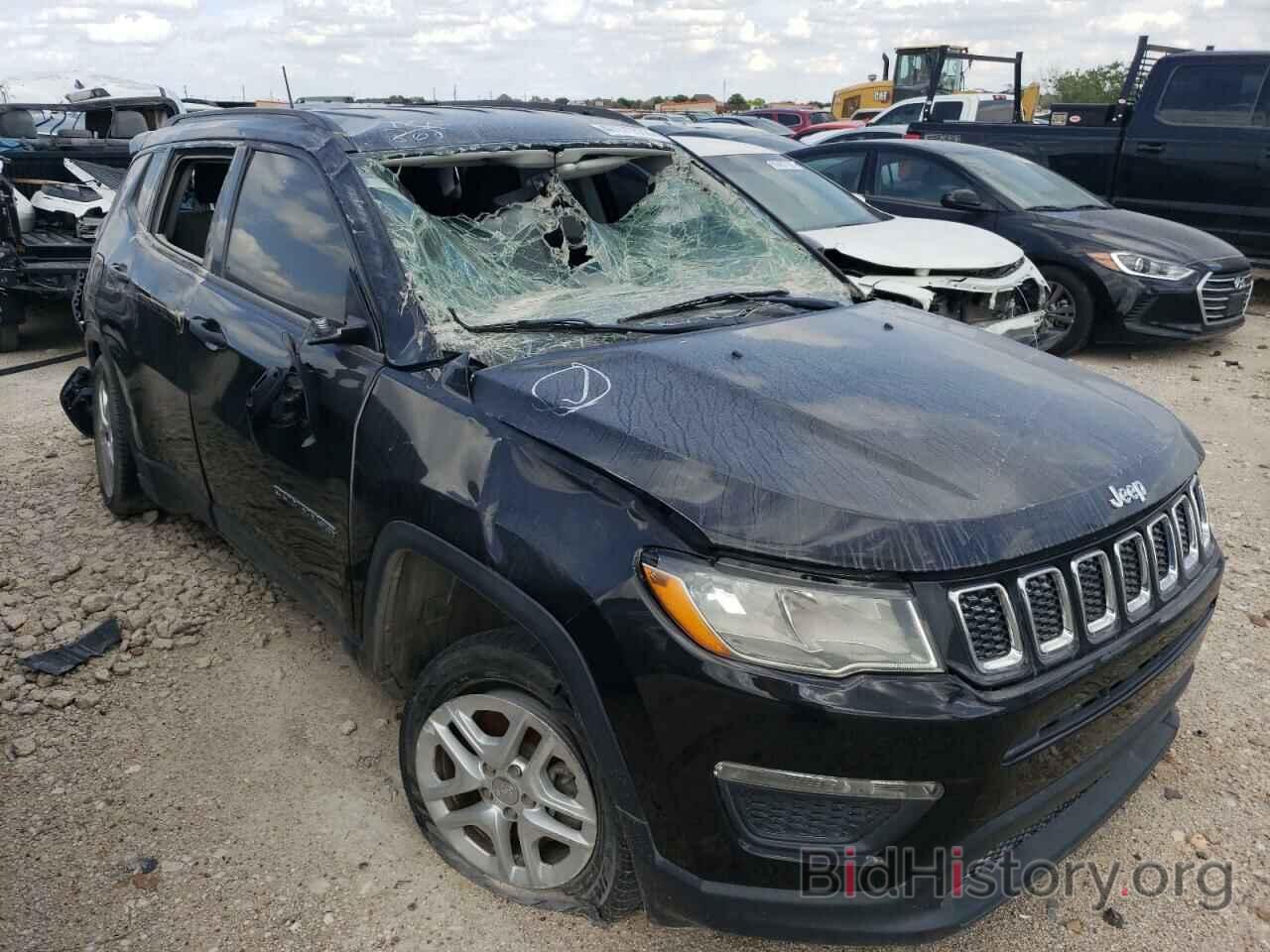 Photo 3C4NJDAB0JT150883 - JEEP COMPASS 2018