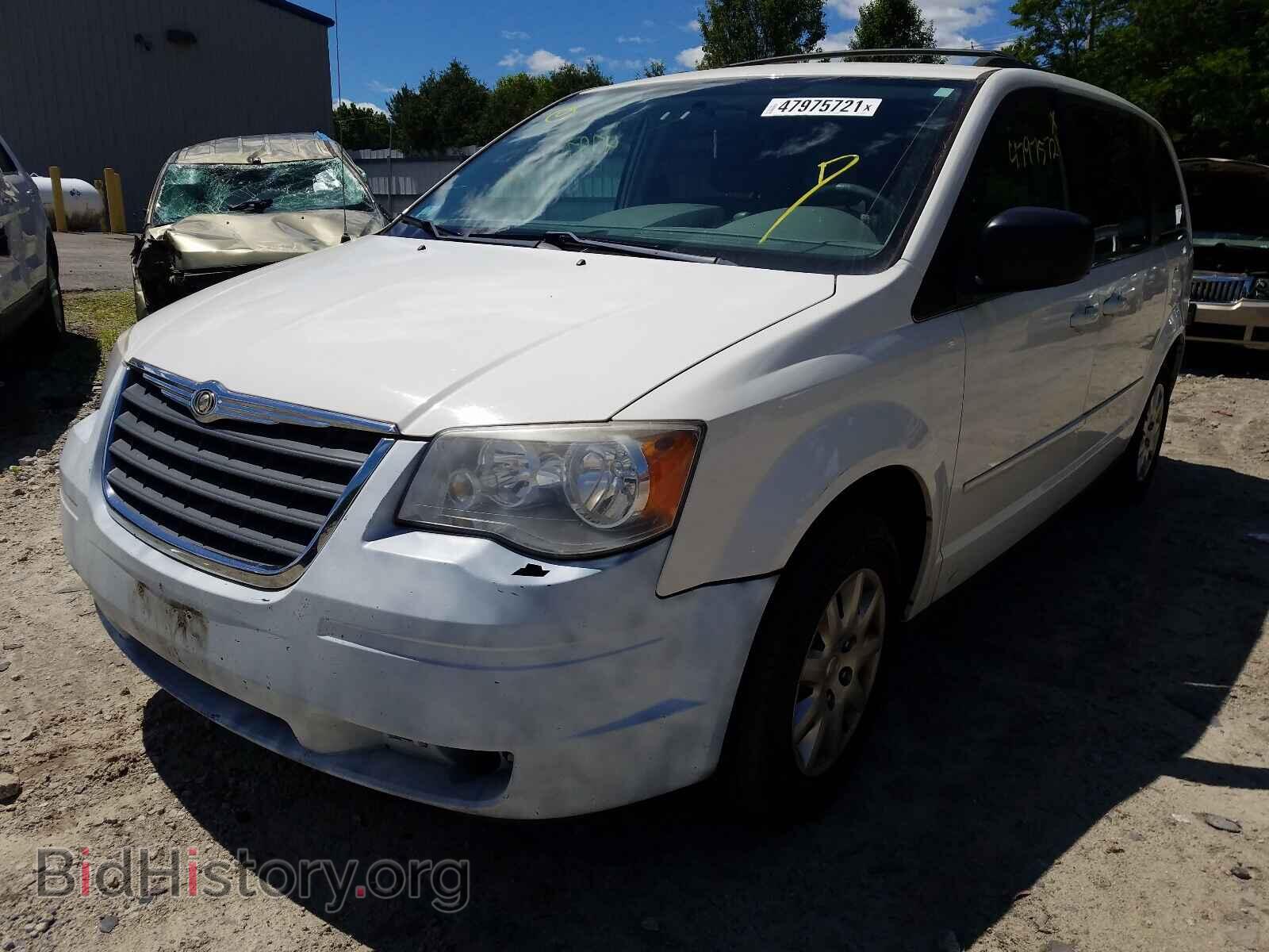 2010 CHRYSLER MINIVAN - VIN: 2A4RR4DE5AR309670 - Фото 2