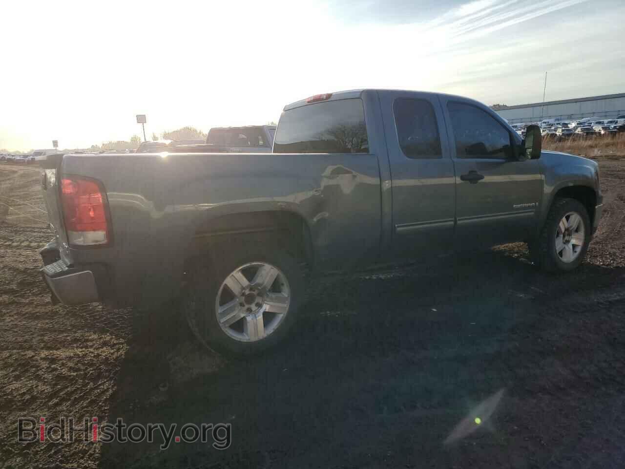 2008 GMC SIERRA - VIN: 2GTEC19J581285311 - Фото 3