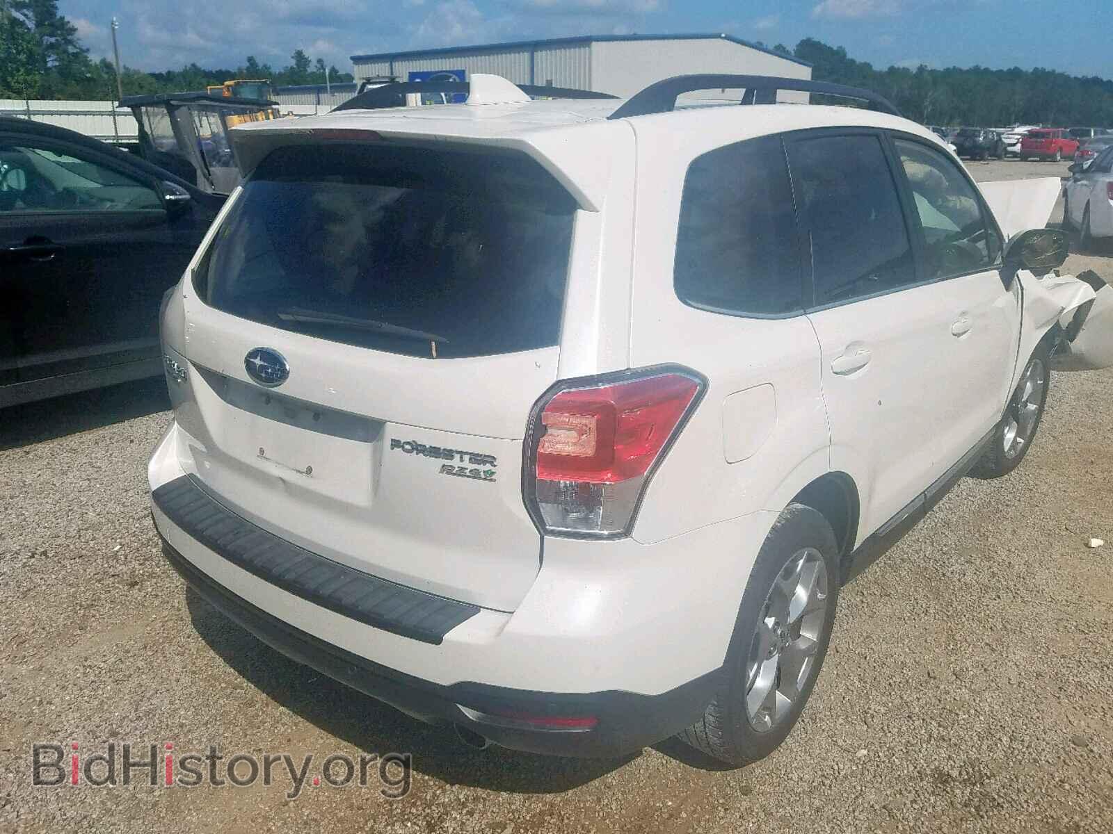 2017 SUBARU FORESTER - VIN: JF2SJAWC7HH454337 - Фото 4