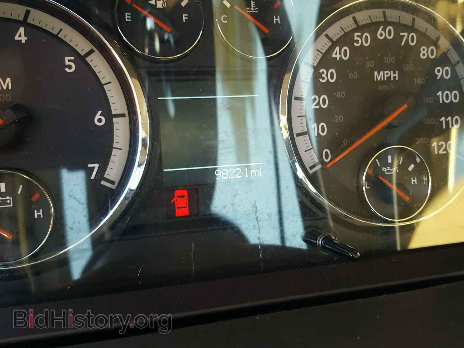 2011 DODGE RAM 1500 - VIN: 1D7RB1GP4BS573510 - Фото 8