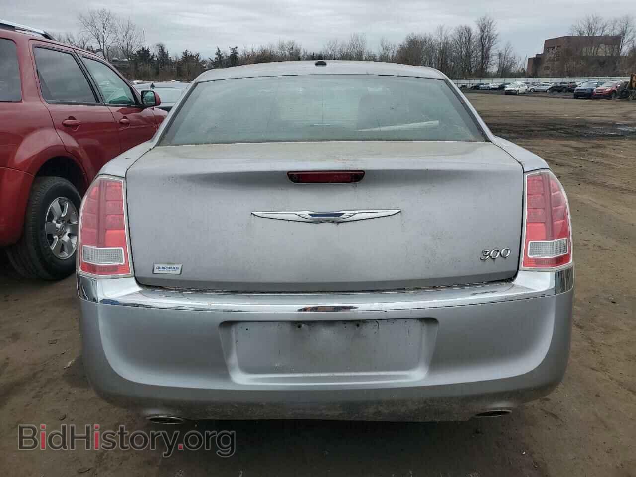 2014 CHRYSLER 300 - VIN: 2C3CCAAG4EH330074 - Фото 6