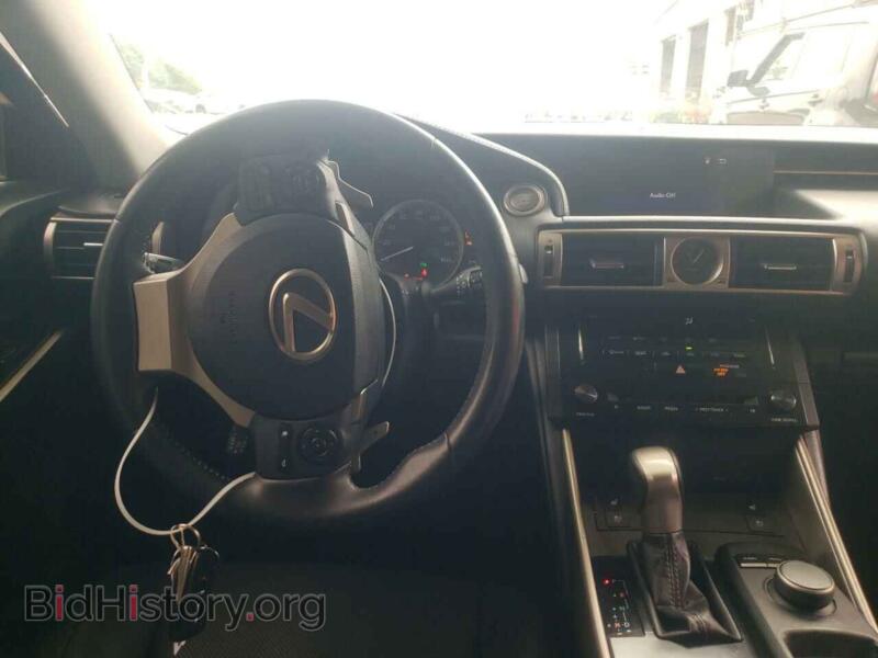 2014 Lexus IS (VIN JTHBF1D22E5034684) — фото 9 из 10