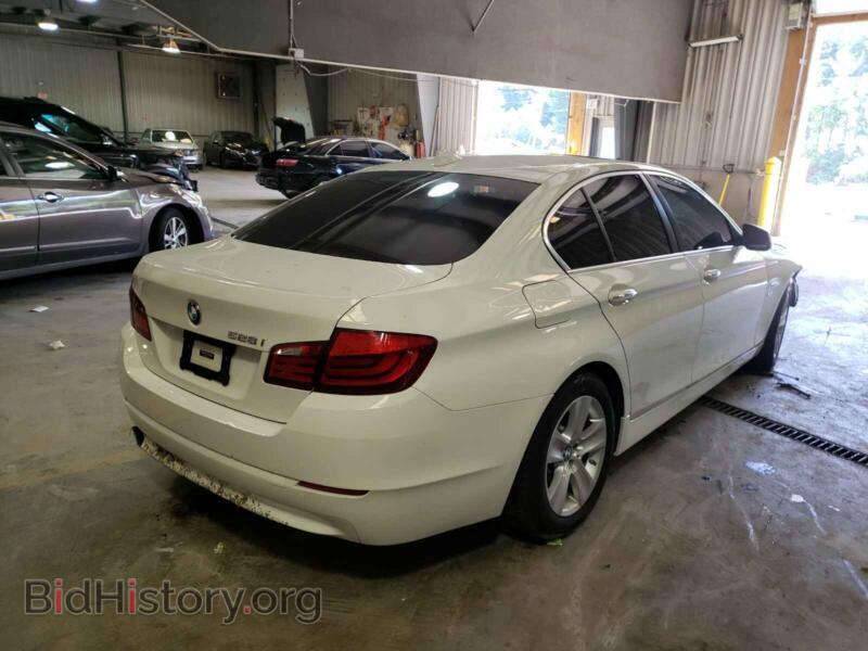 2012 BMW 5 SERIES (VIN WBAXH5C59CDW09495) — photo 4 of 10