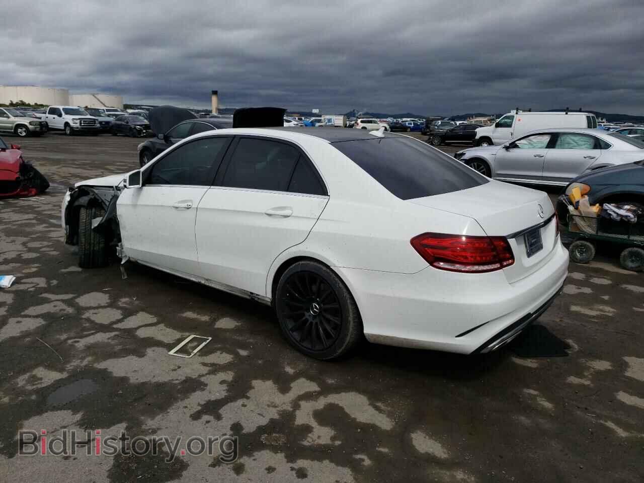 2014 MERCEDES-BENZ E-CLASS - VIN: WDDHF5KB2EA902007 - Фото 2