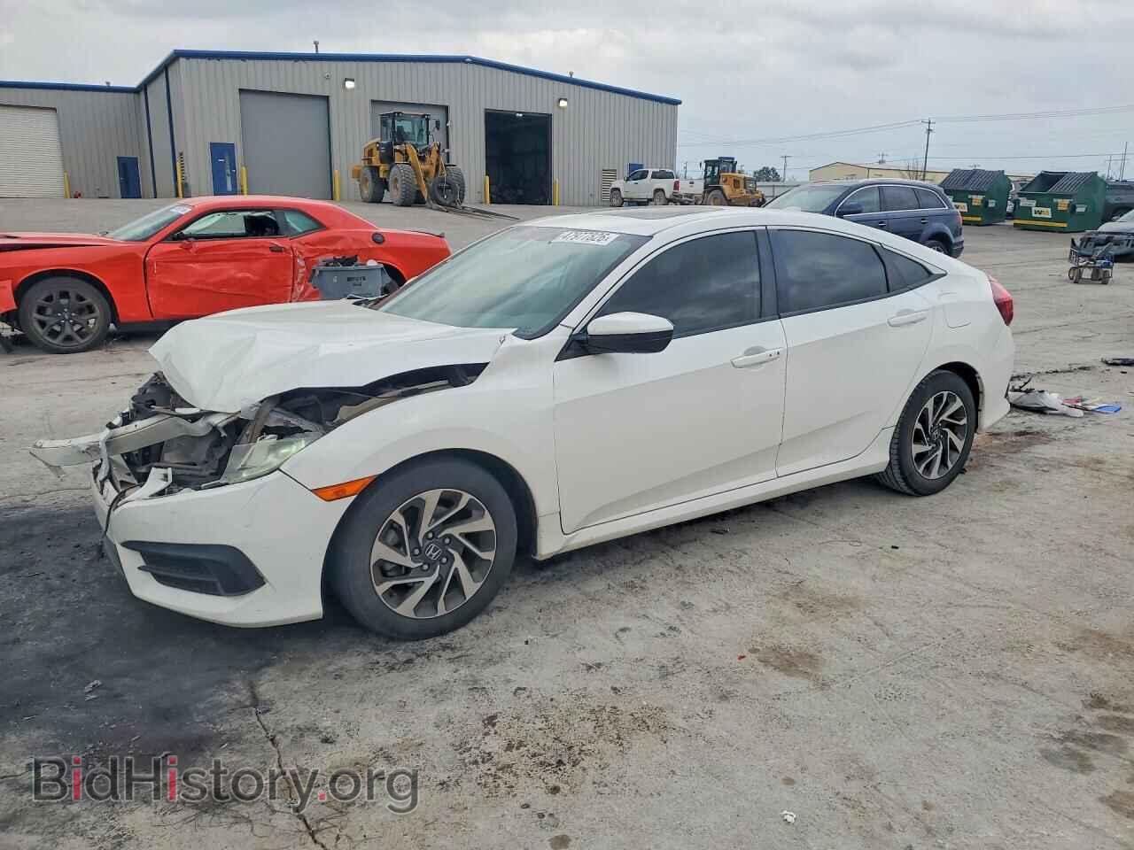 Фотография 19XFC2F76HE074821 - HONDA CIVIC 2017