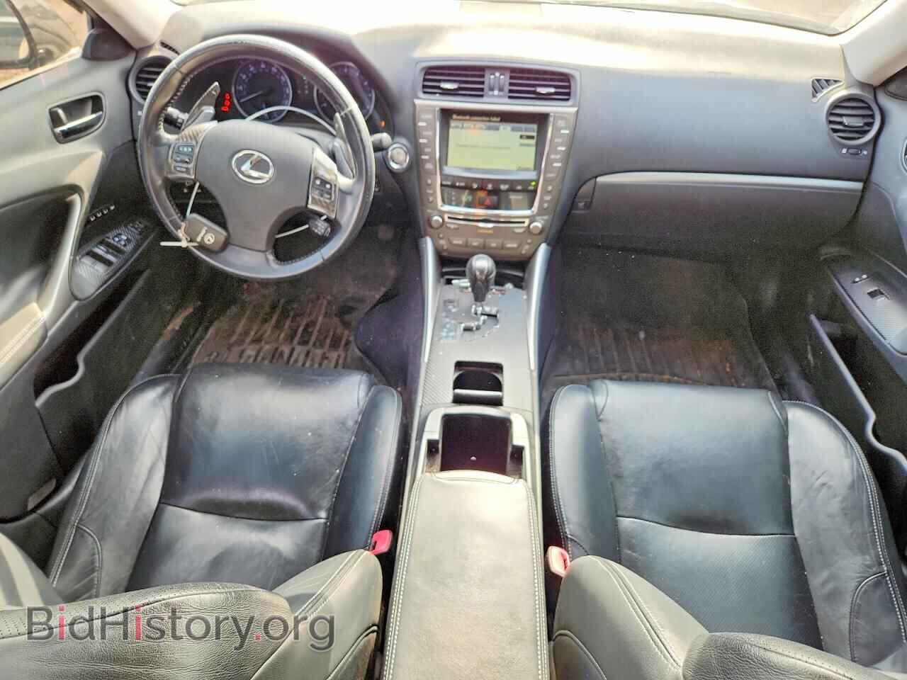 2011 LEXUS IS - VIN: JTHCF5C2XB2035205 - Photo 8