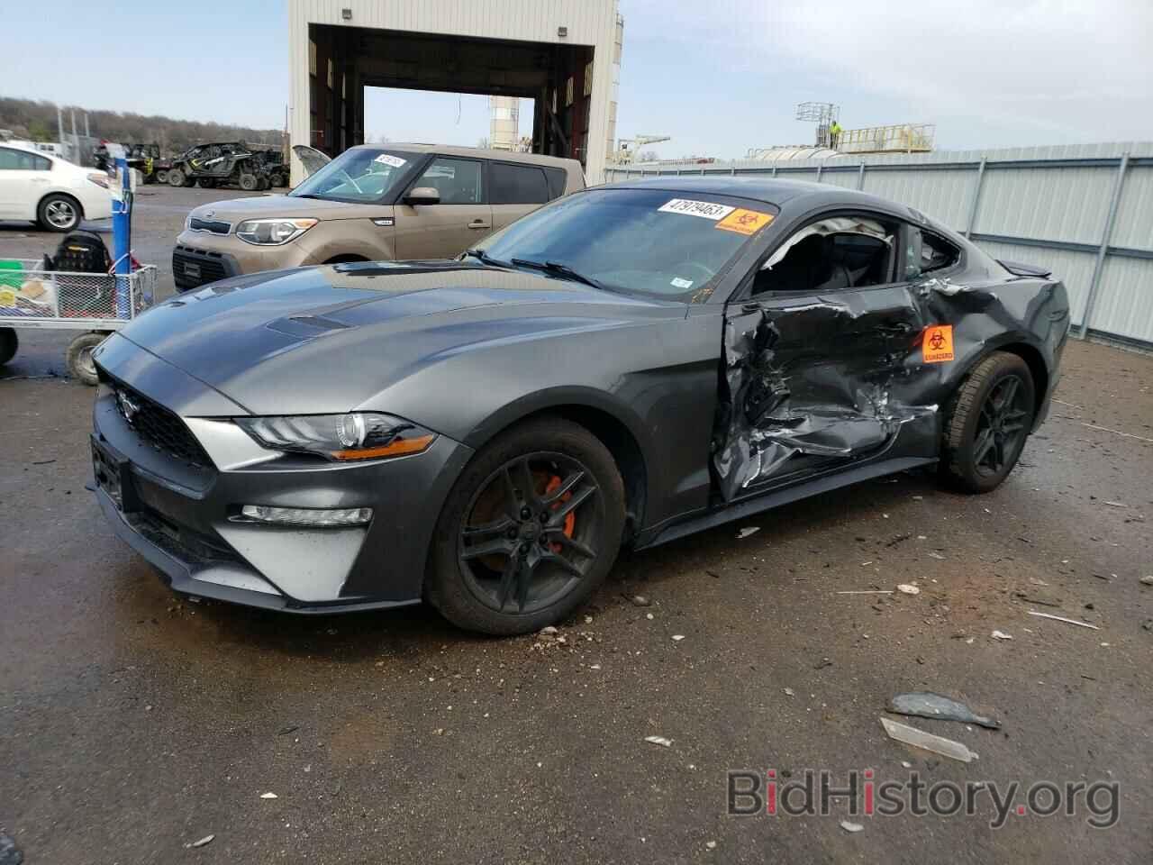 Photo 1FA6P8TH0J5104472 - FORD MUSTANG 2018