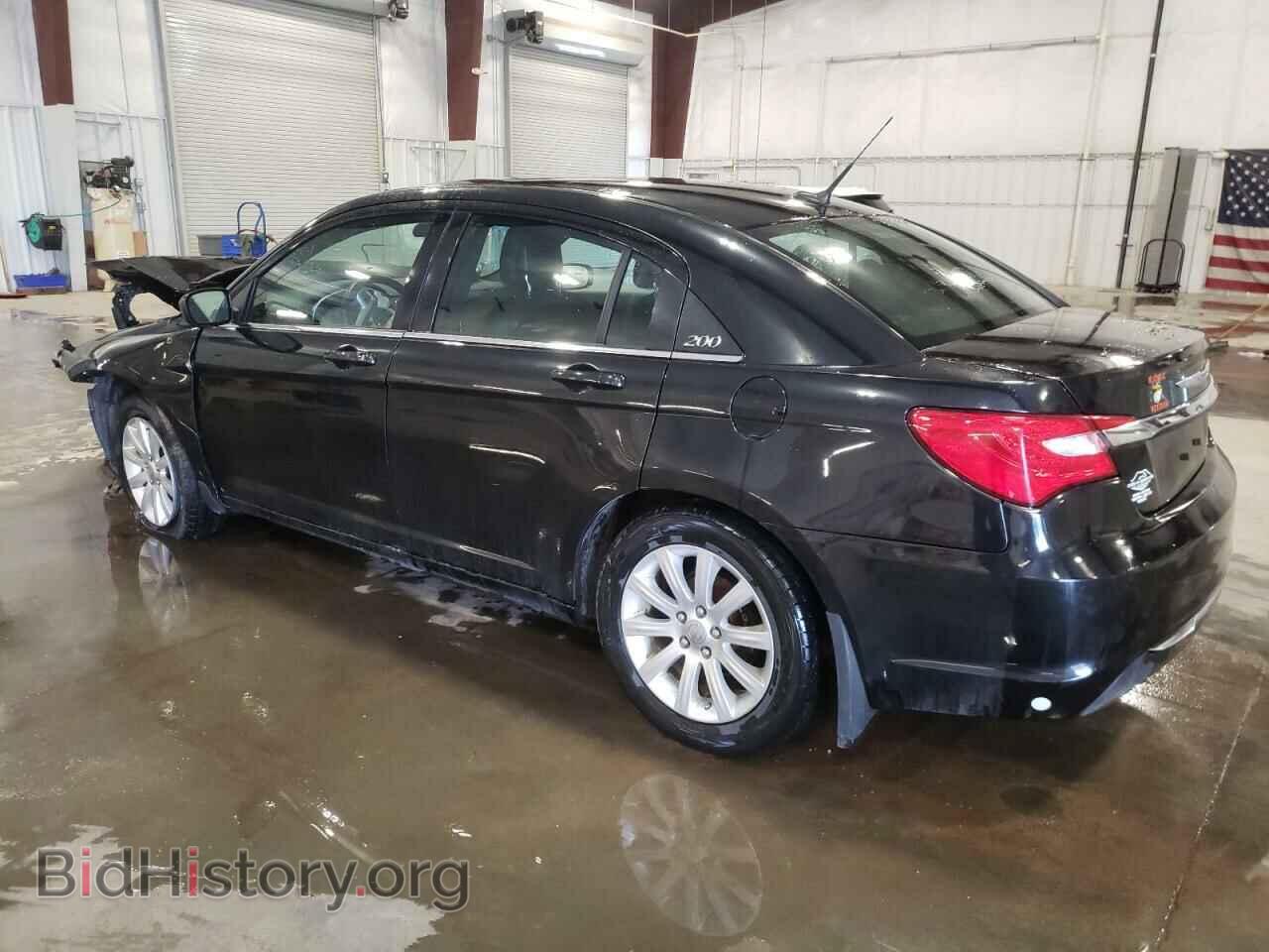 2011 CHRYSLER 200 - VIN: 1C3BC1FG2BN505364 - Фото 2