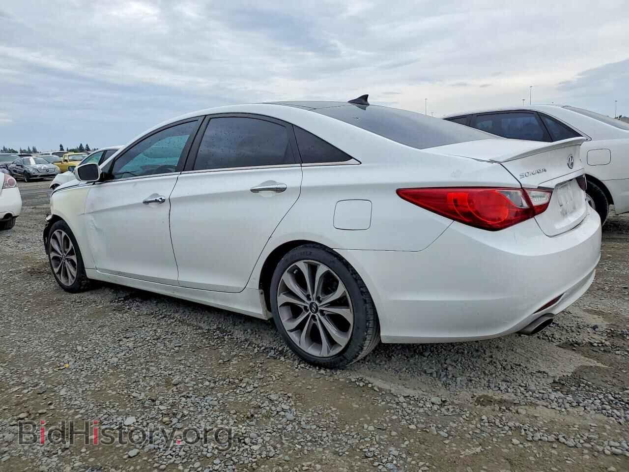 2013 HYUNDAI SONATA - VIN: 5NPEC4AB2DH591770 - Фото 2