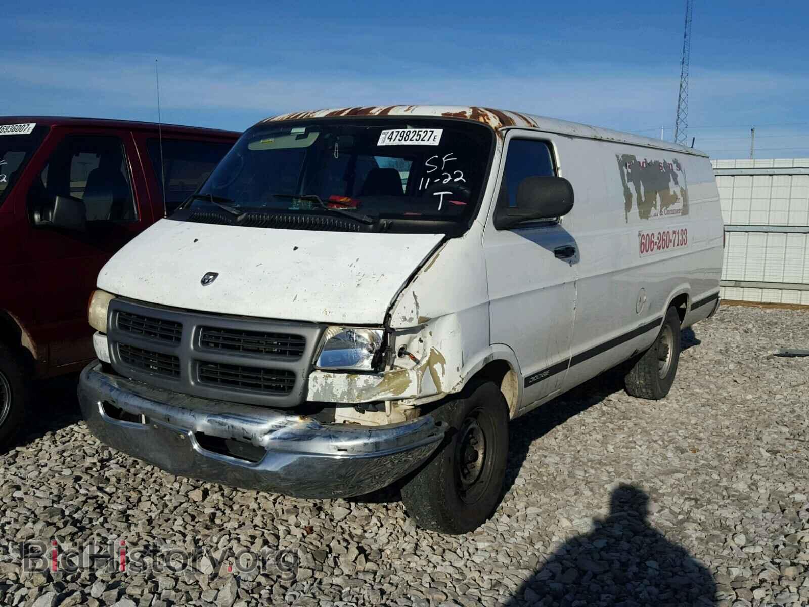 2002 DODGE RAM VAN - VIN: 2B7KB31Z52K139639 - Фото 2