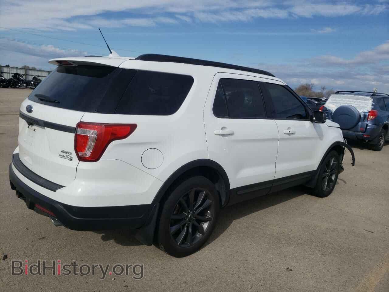 2018 FORD EXPLORER - VIN: 1FM5K8D82JGB21115 - Фото 3