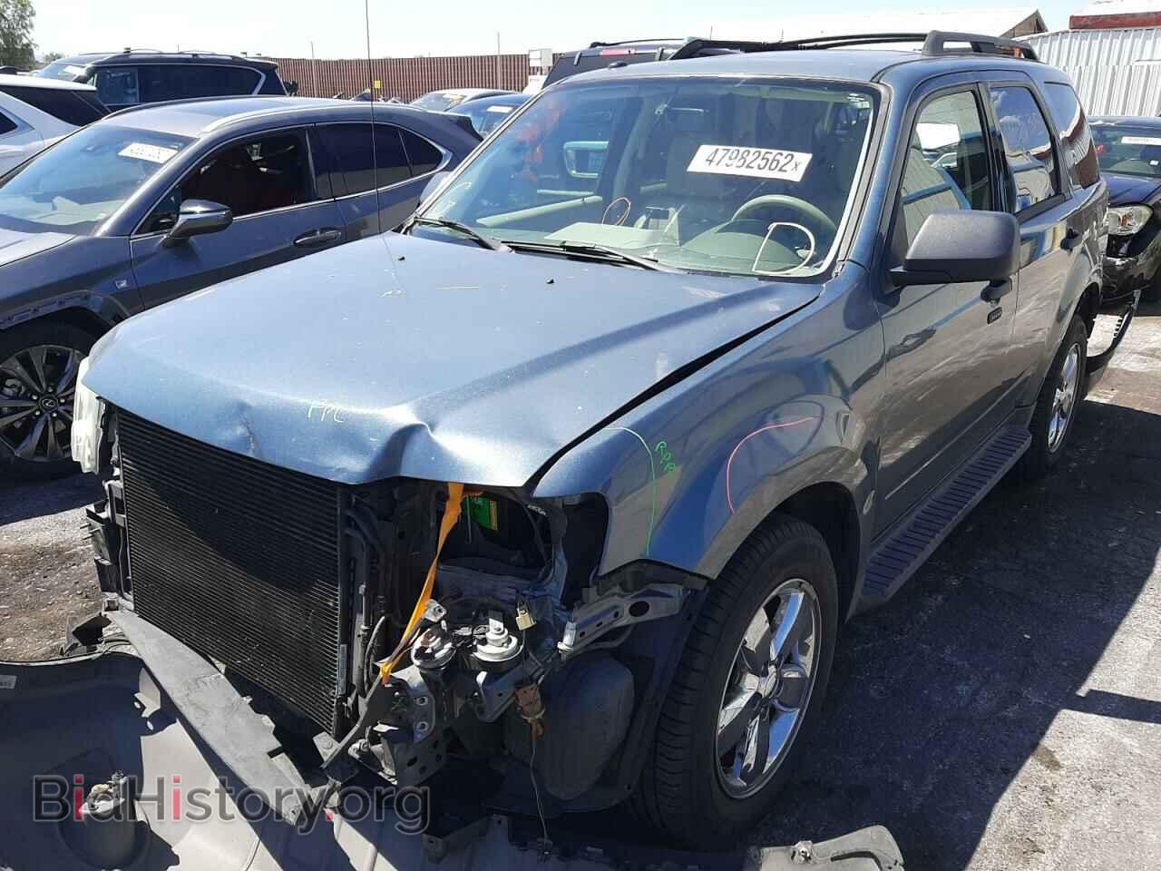 2011 FORD ESCAPE - VIN: 1FMCU0D78BKA22372 - Фото 2