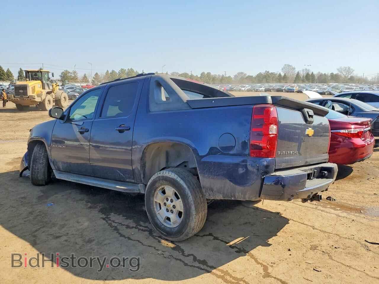 2012 CHEVROLET AVALANCHE - VIN: 3GNTKFE7XCG197220 - Фото 2