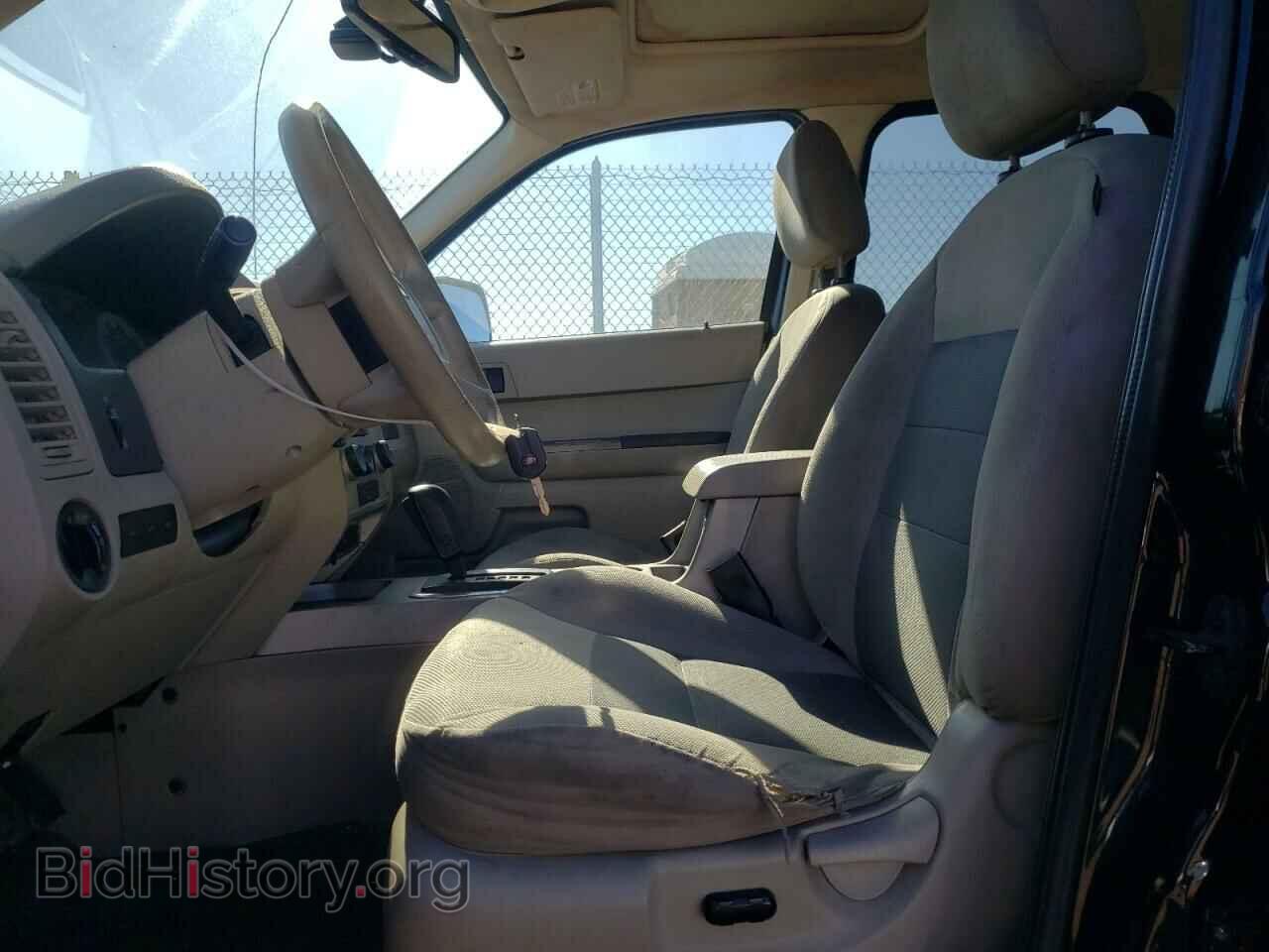 2008 FORD ESCAPE - VIN: 1FMCU93198KC17455 - Фото 7