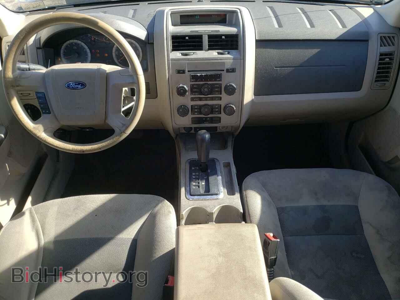 2008 FORD ESCAPE - VIN: 1FMCU93198KC17455 - Фото 8