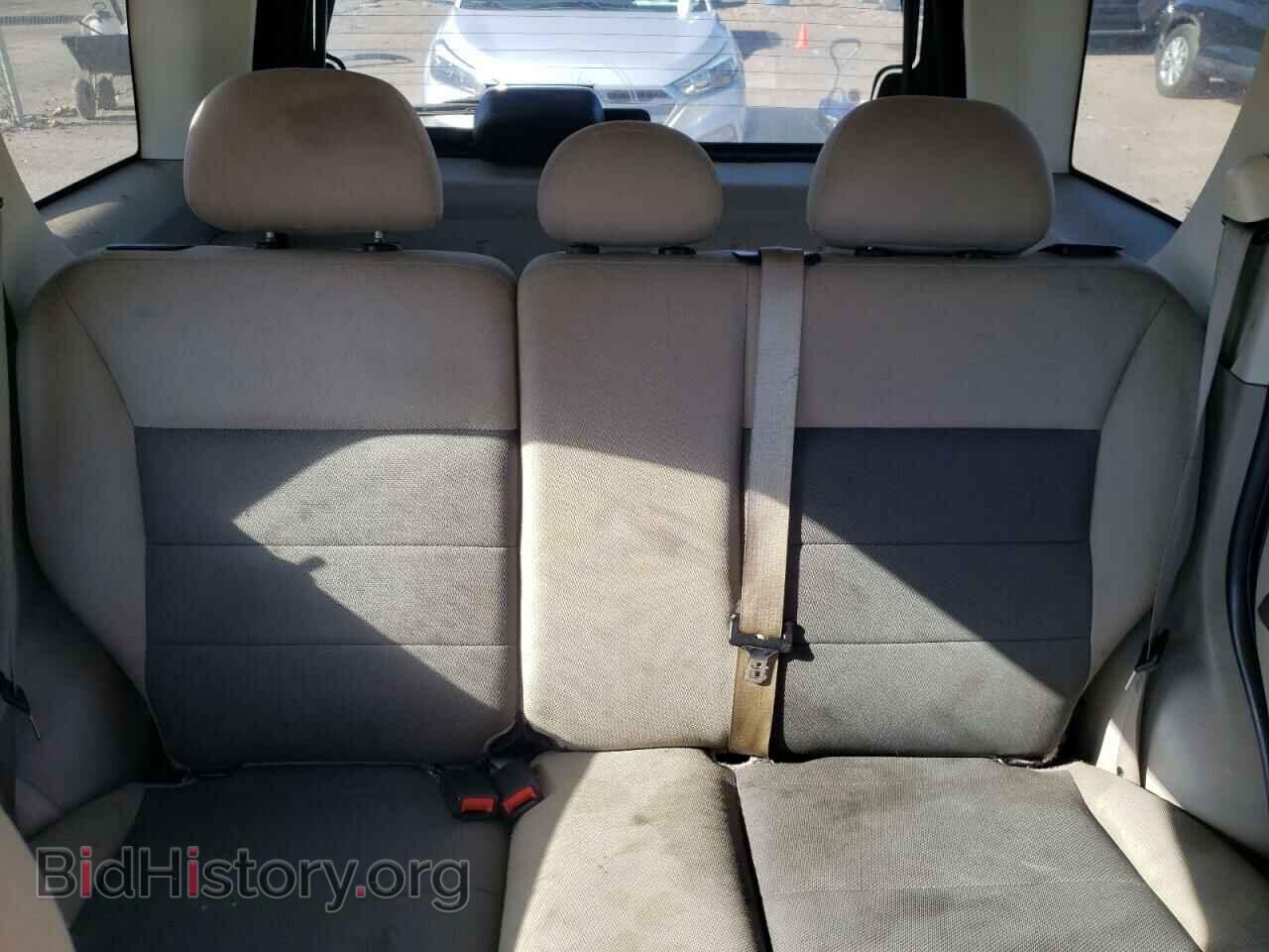 2008 FORD ESCAPE - VIN: 1FMCU93198KC17455 - Фото 10