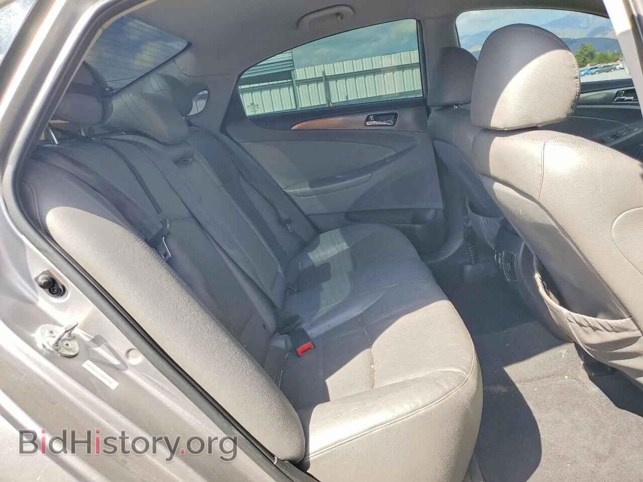 2012 HYUNDAI SONATA - VIN: KMHEC4A47CA037708 - Photo 10
