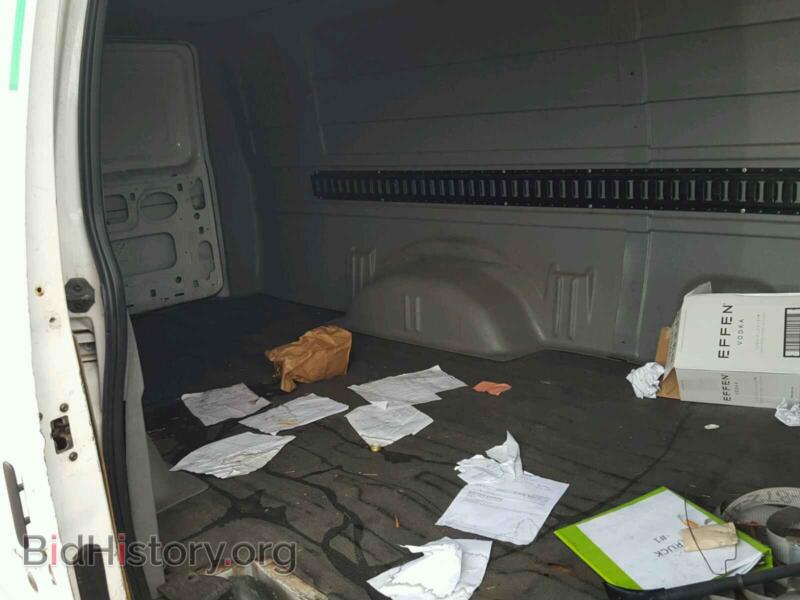 2006 Ford ECONOLINE (VIN 1FTSS34P36HA57766) — photo 6 of 10
