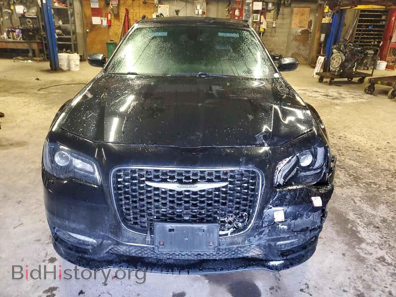 2017 CHRYSLER 300 - VIN: 2C3CCABG1HH564143 - Фото 5