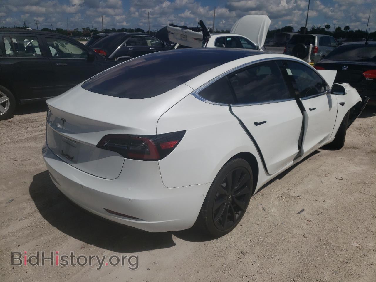 2018 TESLA MODEL 3 - VIN: 5YJ3E1EA9JF049030 - Photo 4