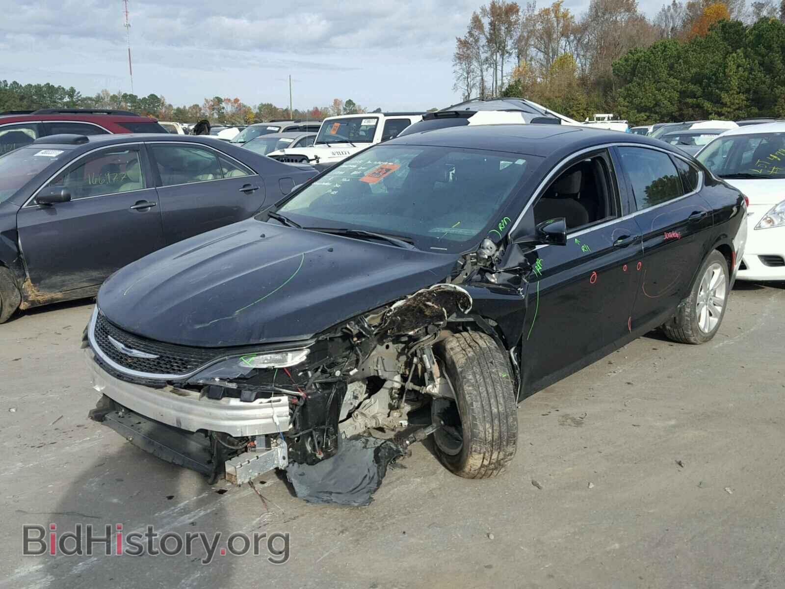 2015 CHRYSLER 200 - VIN: 1C3CCCAB7FN722345 - Photo 2
