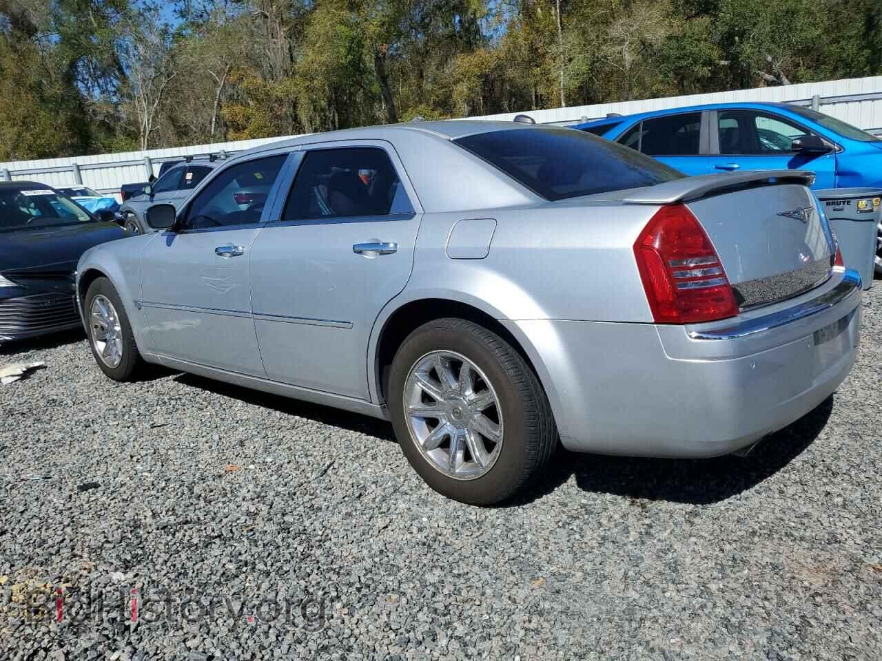 2005 CHRYSLER 300 - VIN: 2C3AA63H95H657666 - Фото 2