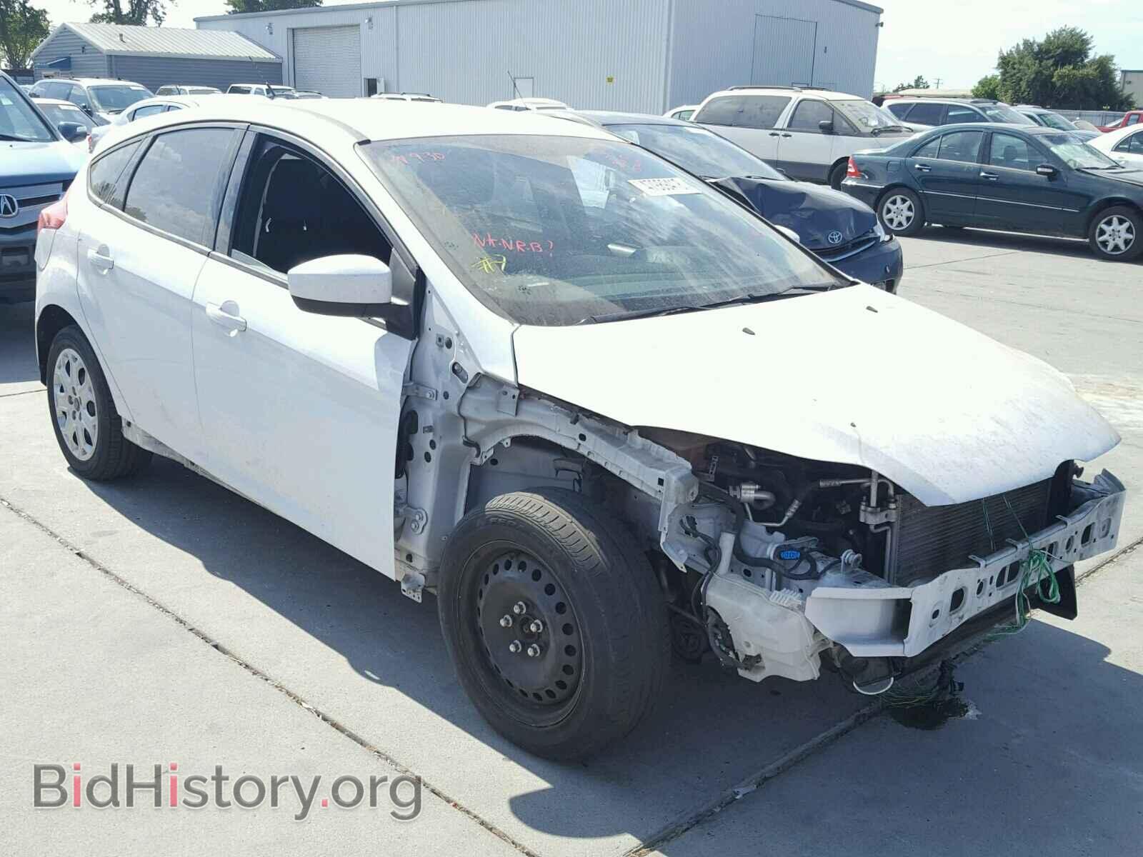 Photo 1FAHP3K24CL111867 - FORD FOCUS 2012