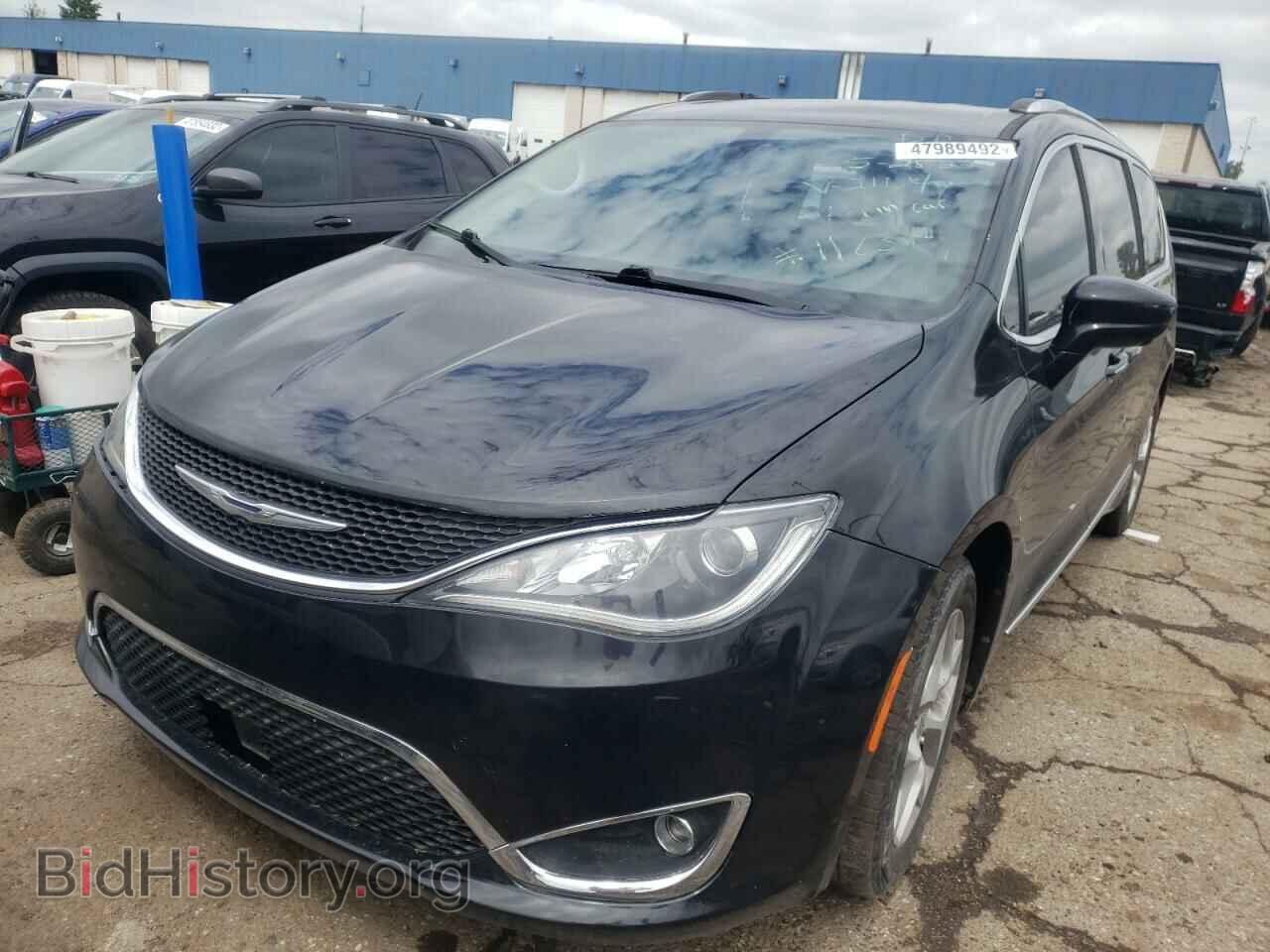 2017 CHRYSLER PACIFICA - VIN: 2C4RC1EG8HR512164 - Фото 2
