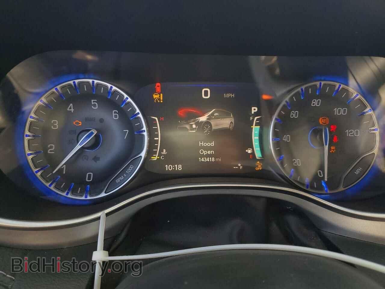 2018 CHRYSLER PACIFICA - VIN: 2C4RC1GG0JR259893 - Фото 9