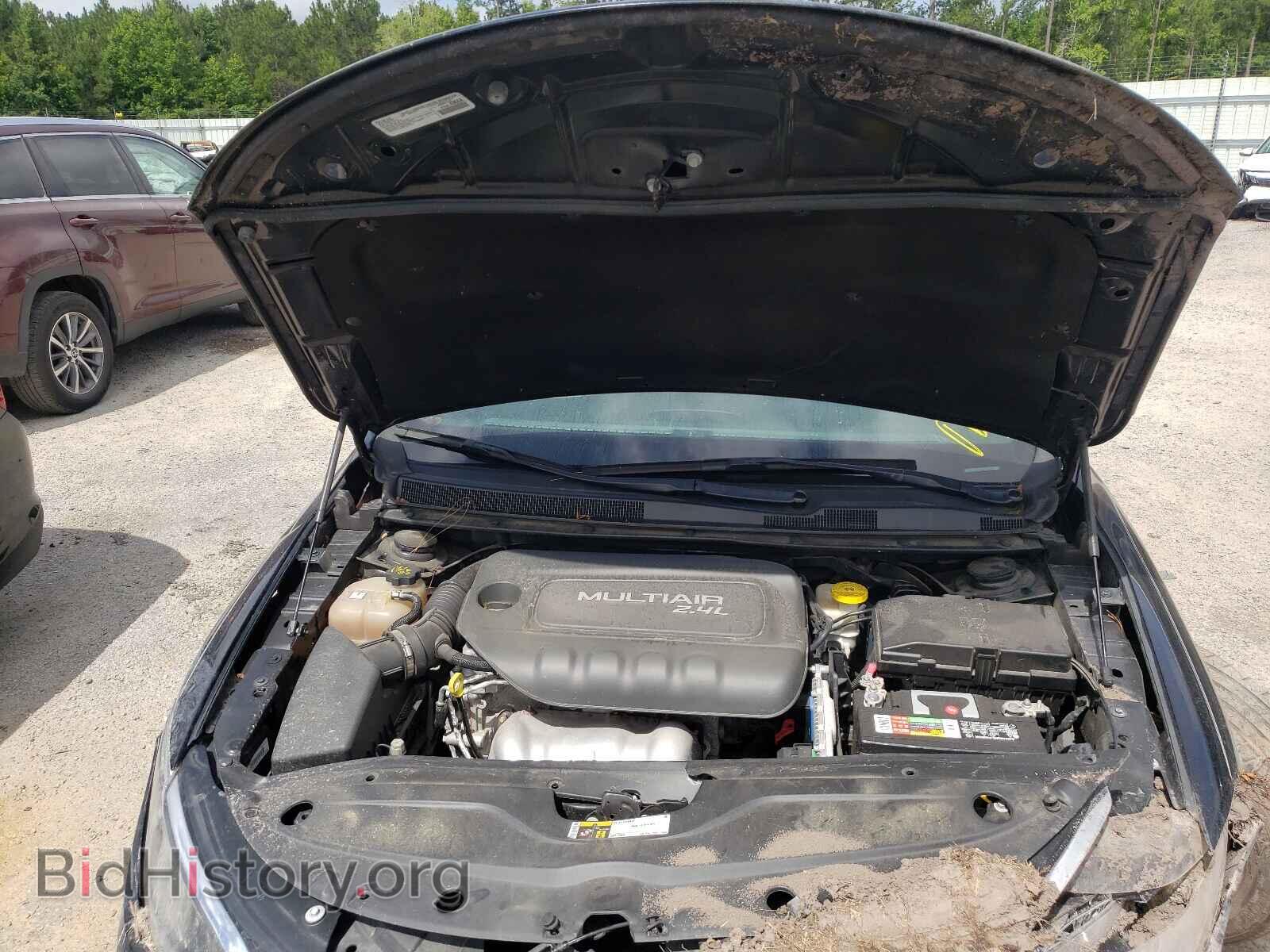 2016 CHRYSLER 200 - VIN: 1C3CCCABXGN116510 - Фото 7