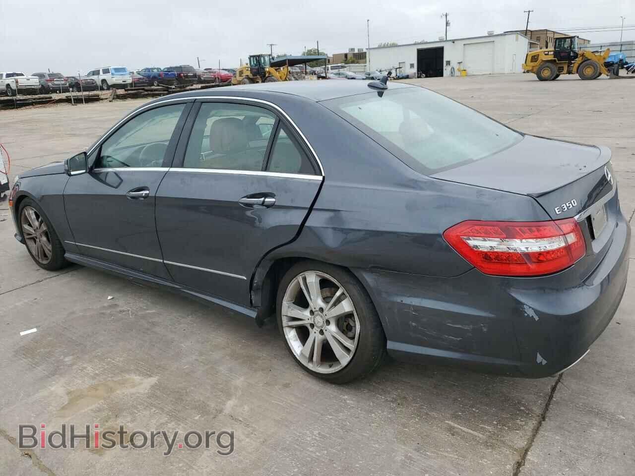 2013 MERCEDES-BENZ E-CLASS - VIN: WDDHF8JB9DA748123 - Фото 2