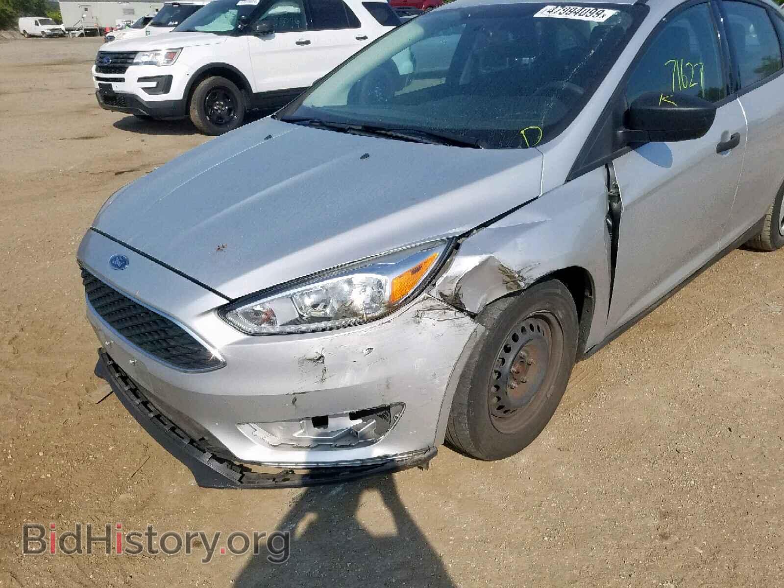 2016 FORD FOCUS - VIN: 1FADP3E22GL242425 - Фото 9