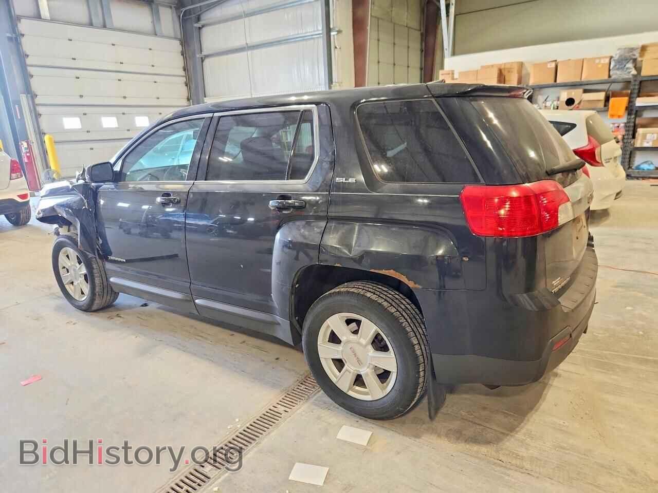 2011 GMC TERRAIN - VIN: 2CTFLREC6B6428405 - Photo 2