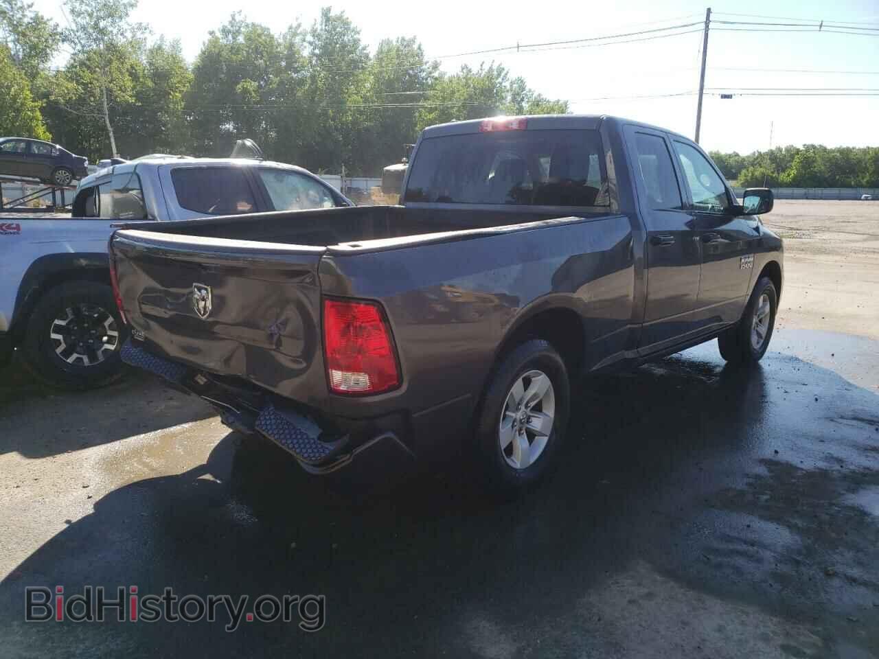 2018 RAM 1500 - VIN: 1C6RR6FG6JS263384 - Фото 4